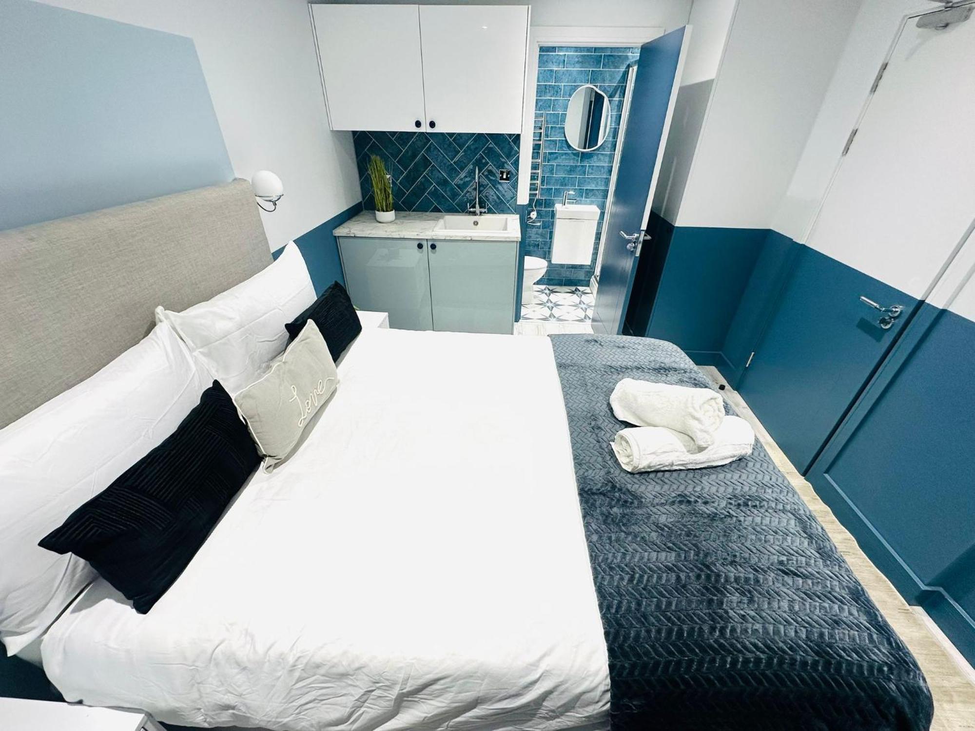 Holly B Mini Great Location For Tourist!!! * Londra