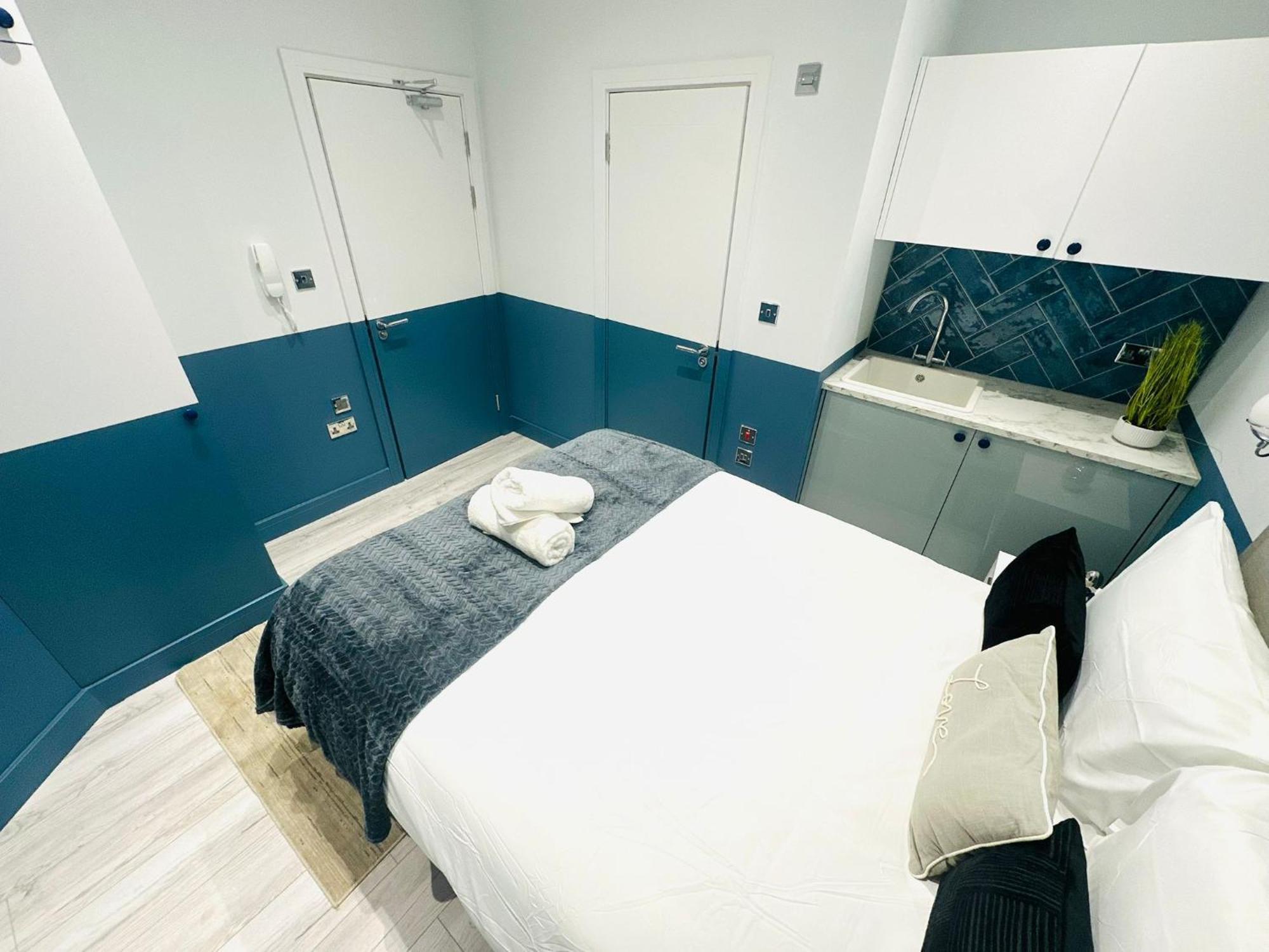 Holly B Mini Great Location For Tourist!!! * Londra